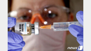 美 백신 책임자 “빠르면 내달 11일 코로나19 백신 접종 시작”