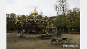 옥스퍼드 사전 “올해의 단어, 너무 많다”…코로나19·팬데믹·봉쇄 등등