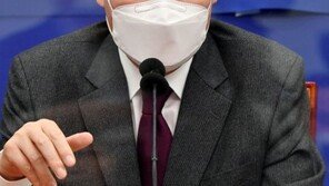 이낙연 “윤석열, 공직자답게 거취 결정하길” 사퇴 압박