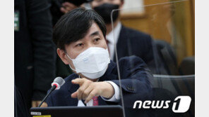 하태경, 윤석열 직무배제에…“文 대통령, 불법비리 연루됐나”