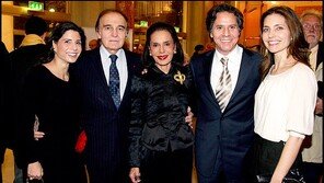 블링컨 “의붓아버지 구한 미군처럼…美, 협력과 파트너십 필요”