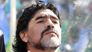 ‘아르헨티나의 축구전설’ 디에고 마라도나 별세