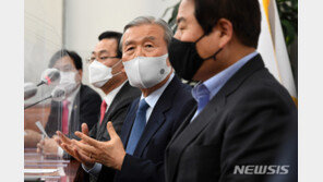 김종인 “尹 직무정지, 秋 감찰권 남용 모두 국정조사해야”