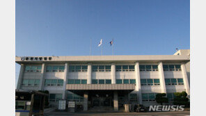 “바람핀 남편이 죽이려 해” 망상에 남편 찌른 아내 실형