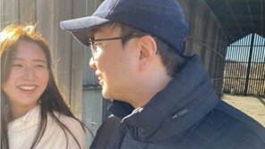 박휘순, 17세 연하♥ 천예지와 데이트 공개 “아내 웃는게 내 행복”