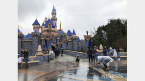 코로나 직격탄, 디즈니 직원 3만2000명 내년에 해고
