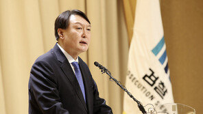 윤석열 ‘직무집행 정지 취소’ 소송, 서울행정법원 행정4부가 맡는다