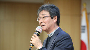 유승민 “3차 재난지원금, 소득하위 50%에 계단식 지급해야”