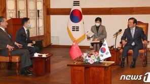 박병석, 中 왕이에 미세먼지 지적 “중국 발전소 한국에 영향”