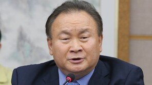 與 5선 이상민 “秋尹 동반 퇴진해야, 지긋지긋”…친문 “당 나가”