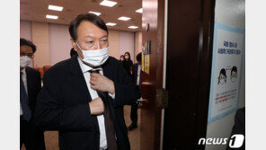 운명의 한주 앞둔 윤석열, 징계위원회 직접 나와 소신 밝힐까
