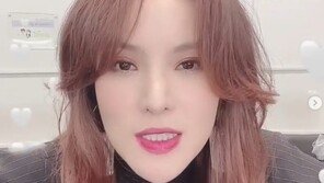 거미, 출산 후 더 날렵해진 브이라인…조정석이 반한 미모