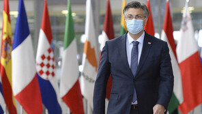 크로아티아 총리, 부인의 코로나 확진으로 자가격리