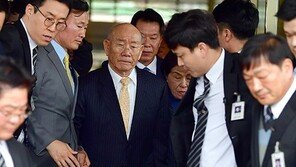 ‘사자명예훼손 혐의’ 전두환 1심 선고 30일 열린다