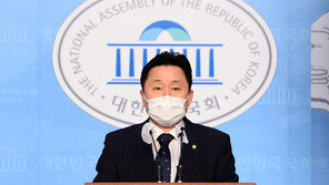 與 “3차 재난지원금 ‘선별’ 지원 가닥…설 전 지급 원칙”