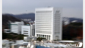 법원→감찰위→징계위…윤석열 운명 가를 ‘숨가쁜 사흘’ 시작됐다