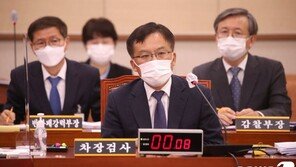 조남관 총장대행 “尹 직무배제 철회해달라”…최측근 요청에 秋 부담 가중