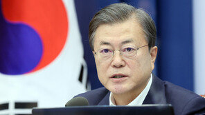 野 “文, 경희대 부끄러운 동문 1위 할텐가…청년 얘기 새겨야”