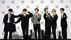 방탄소년단, 한글 가사 첫 빌보드 ‘핫100’ 1위“