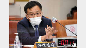 [단독]조남관의 ‘역수사’ 지시…감찰부 압수수색 과정 위법여부 조사