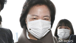 野 “文대통령, 秋 즉각 경질하고 사과하라”