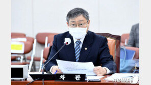 박백범 “모든 수험생 수능 보도록 최선…확진 37명·격리 430명”