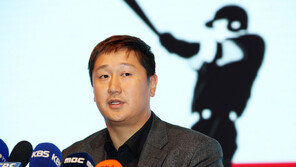 ‘판공비 논란’ 이대호, 2일 기자회견 직접 해명