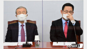 김종인 “尹 몰아내려 무리수 쓰면 과거 정권처럼 후회만 남을 것”