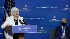 바이든 경제팀, 코로나 대응 촉구…옐런 “긴박하게 움직여야”