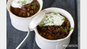 한국서는 ‘김치’ 전쟁, 우크라이나서는 ‘보르쉬’ 전쟁?