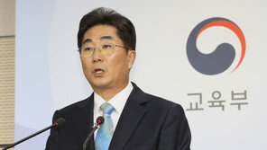 평가원장 “예년 출제기조 유지 어렵지 않아…EBS 교재 연계율 70%”