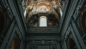 아트테크, 20~30대 중심 새로운 재테크 수단으로 관심