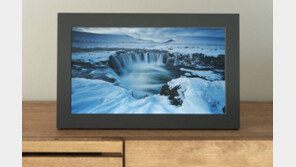 [리뷰] 사진에 담긴 가치를 떠올리다, 뮤럴 와이파이 디지털 액자 