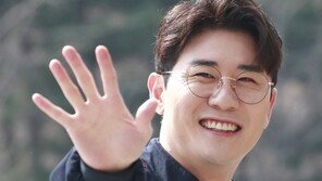 영탁, 코로나19 검사 음성 판정 “자가격리 유지”