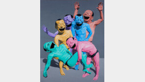 中 아방가르드 대표 작가, 그가 웃고 있는 까닭은?