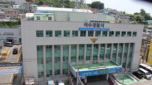 아이 죽자 냉장고에 2년 보관한 비정한 엄마 송치