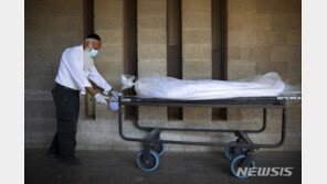 9초마다 1명 씩 사망… 전세계 코로나 사망자 150만 명 넘어