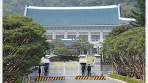 중도층도 돌아섰다…52% “정권교체 원해” 3주만에 격차 벌어져