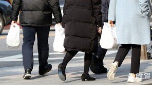 점심시간 ‘도시락 포장부대’ 출동이요~