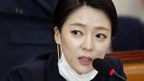 배현진 ‘귀태 정권’ 논란…7년 전엔 민주당 대변인 사퇴하기도