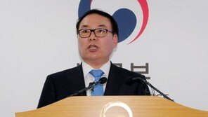 秋 꽁꽁 숨긴 ‘尹징계위원’ 위원장엔 정한중 교수…공정성 논란