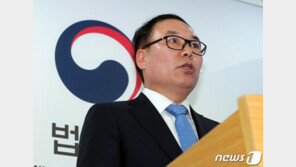 ‘秋의 선택’ 정한중 징계위원장…“尹, 검찰개혁 저항” 공개비판