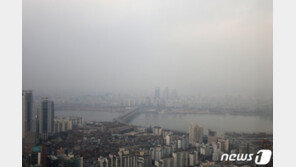 추위 풀려…경기 일부 눈발로 ‘살얼음’ 퇴근길 운전조심
