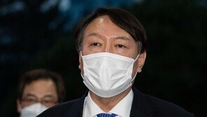 與 “1호 수사대상 윤석열? 공수처서 판단할 것”