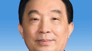 중국, 美 조롱하듯 제재받는 中관리 암참 행사에 보내