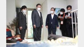 靑 “文, 44㎡ 임대주택에 ‘아이 둘도 키우겠다’ 발언한 적 없어”