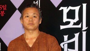 ‘코로나 합병증 사망’ 김기덕 감독, 라트비아 현지서 화장하기로