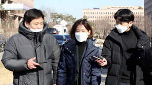 ‘尹징계·감찰’ 관여 검사들 역풍…“수사하라” 잇단 고발