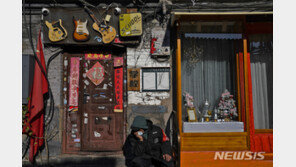 中 곳곳 산발적 확진에…보건당국, ‘하얼빈 빙등제’ 타격 우려