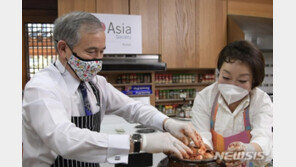 해리스 美대사 “원조 한국 김치 맛 기대돼”…中 겨냥?